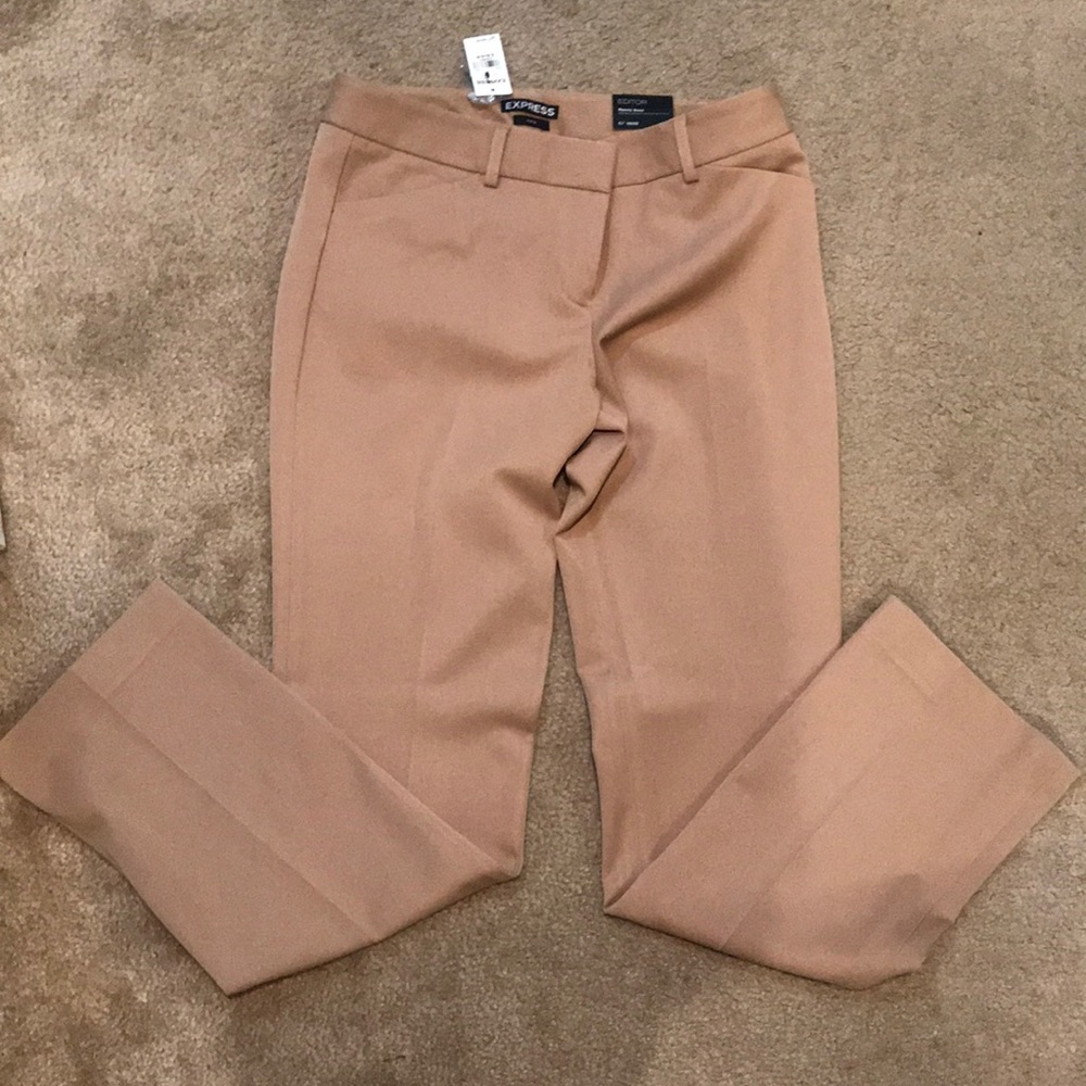 Size 6R Express Editor Barely Boot dress slacks